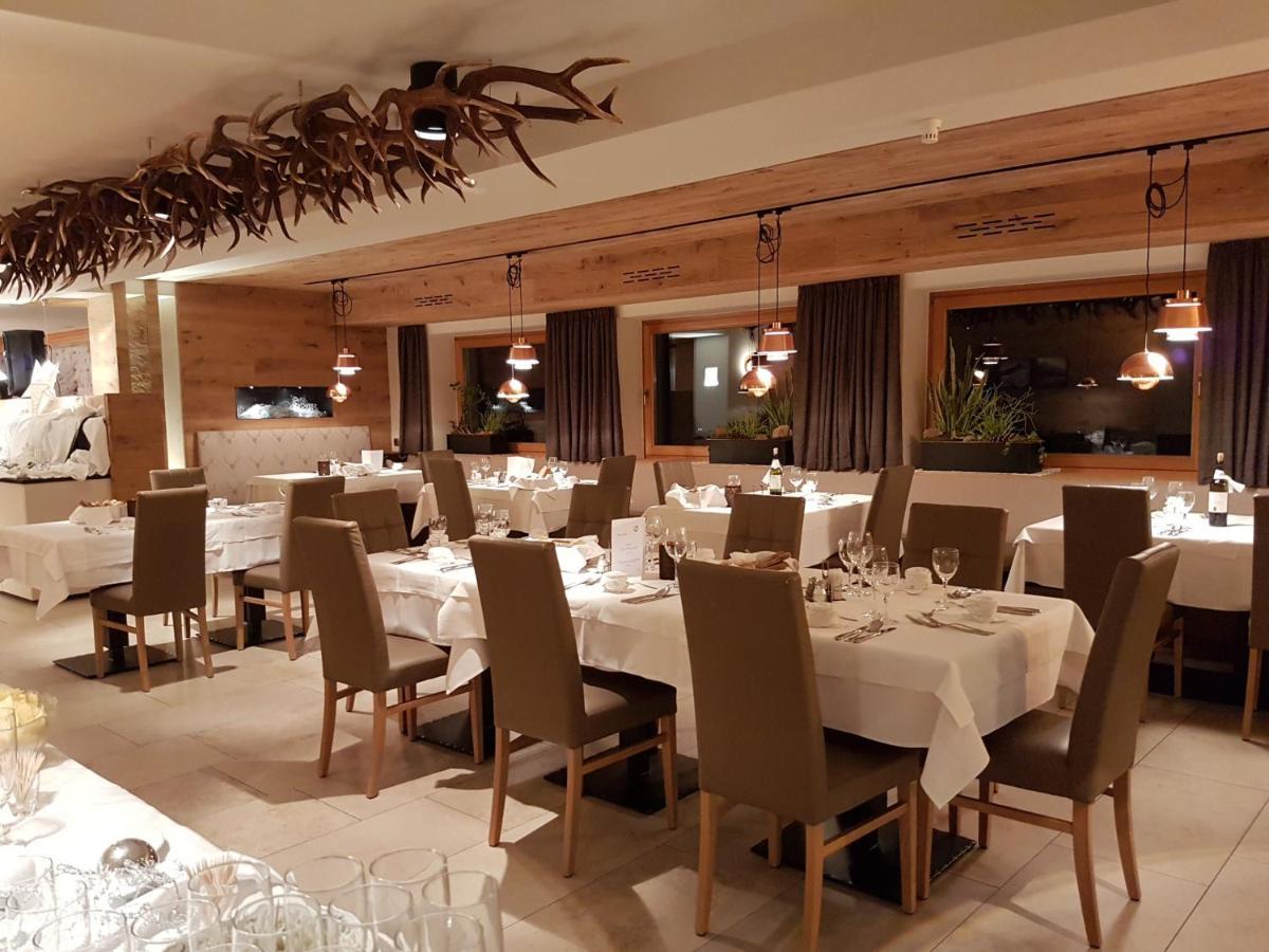 Hotel Kranebitt 瓦尔蒂维茨 外观 照片