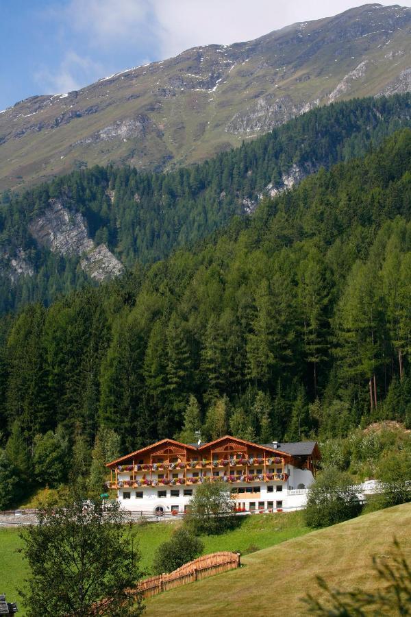Hotel Kranebitt 瓦尔蒂维茨 外观 照片
