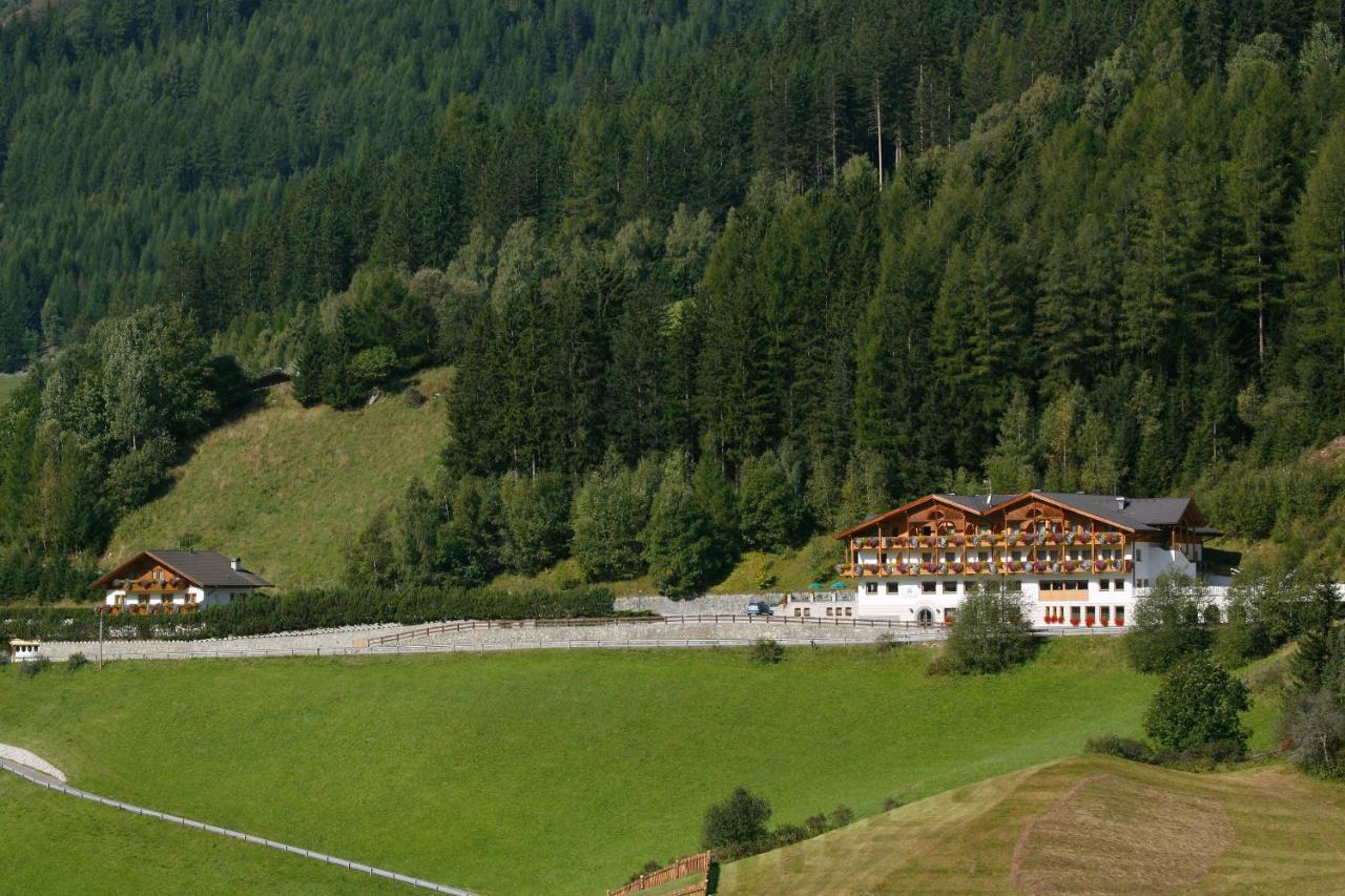 Hotel Kranebitt 瓦尔蒂维茨 外观 照片
